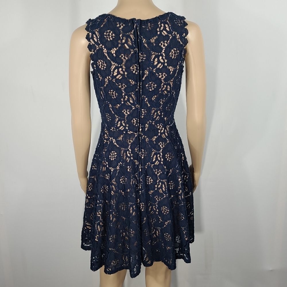 CITY STUDIO Blue Lace Floral Pattern Dress - Picture 11 of 15